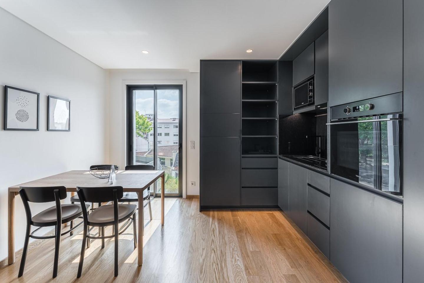 Guestready - Poet'S Modern Retreat Apartment Porto Ngoại thất bức ảnh